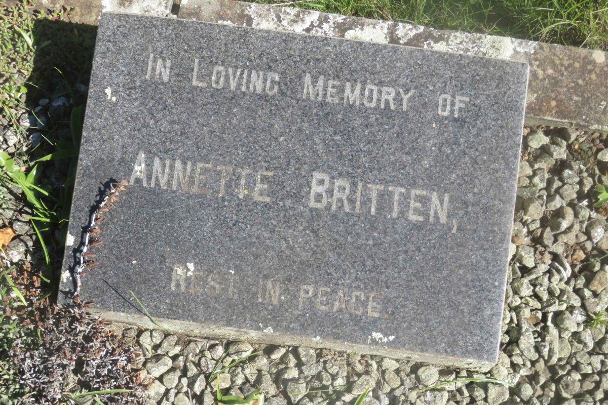 BRITTEN Annette