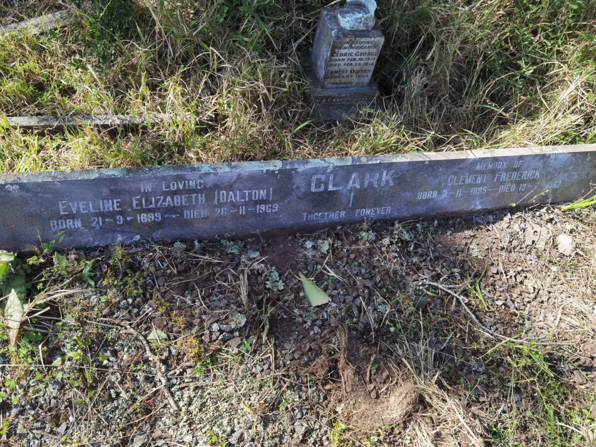 CLARK Clement Frederick 1895-1962 &amp; Eveline Elizabeth DALTON 1899-1969