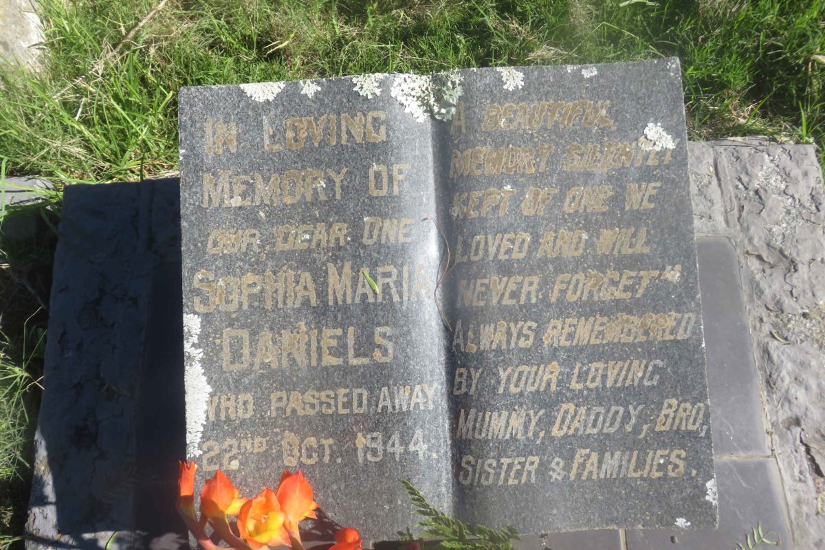 DANIELS Sophia Maria -1944