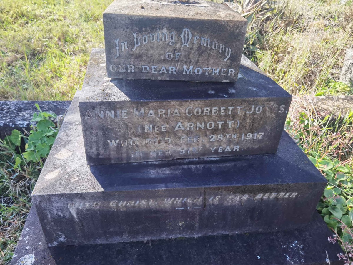 JONES Annie Maria Corbett nee ARNOTT -1917