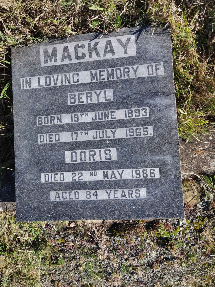 MACKAY Beryl 1893-1965 :: MACKAY Doris -1986