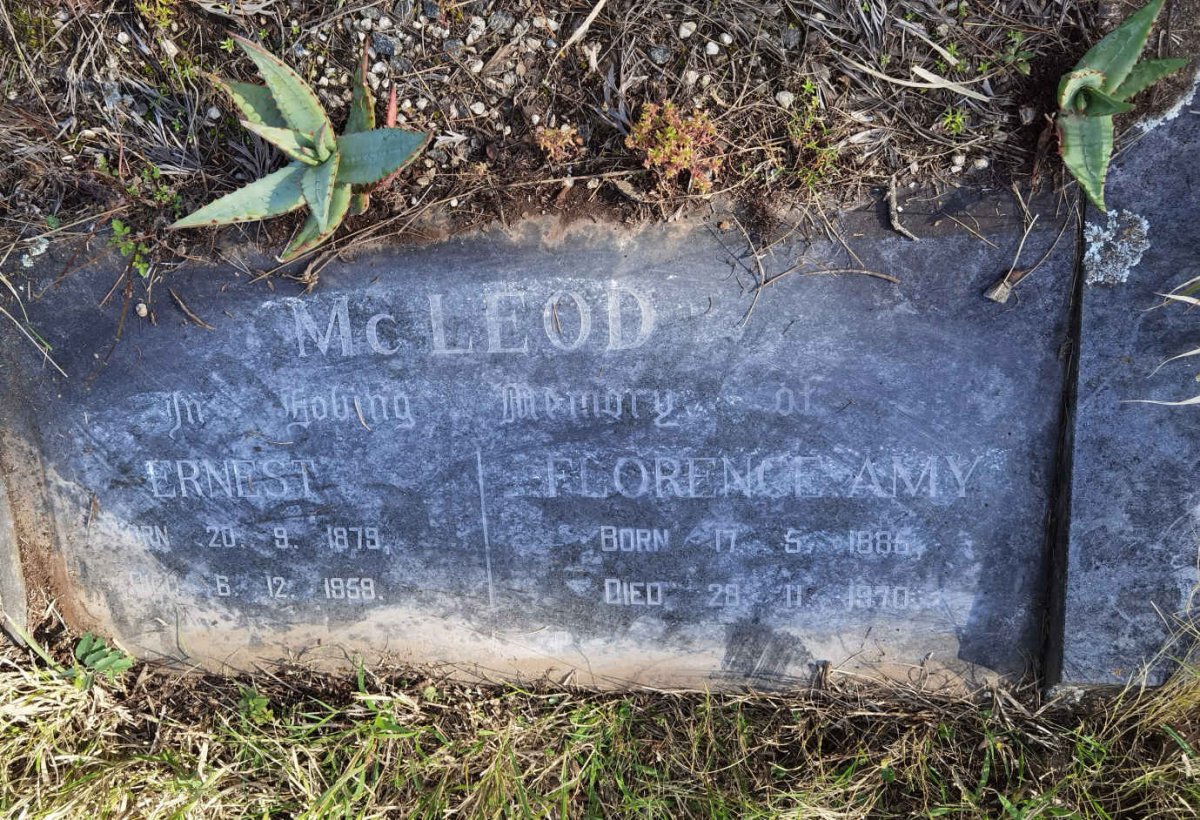 MCLEOD Ernest 1879-1959 &amp; Florence Amy 1886-1970