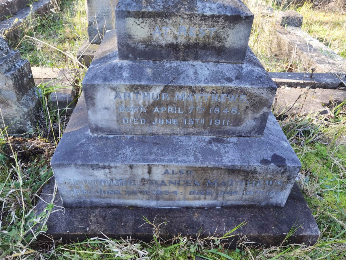 MATTHEWS Arthur 1848-1911 & Gertrude Frances 1854-192?