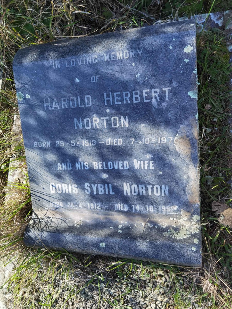 NORTON Harold Herbert 1913-1979 &amp; Doris Sybil 1912-199?