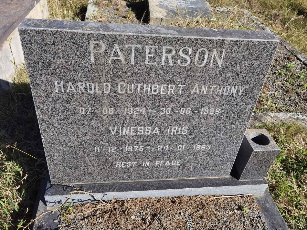 PATERSON Harold Cuthbert Anthony 1924-1989 :: PATERSON Vinessa Iris 1976-1993