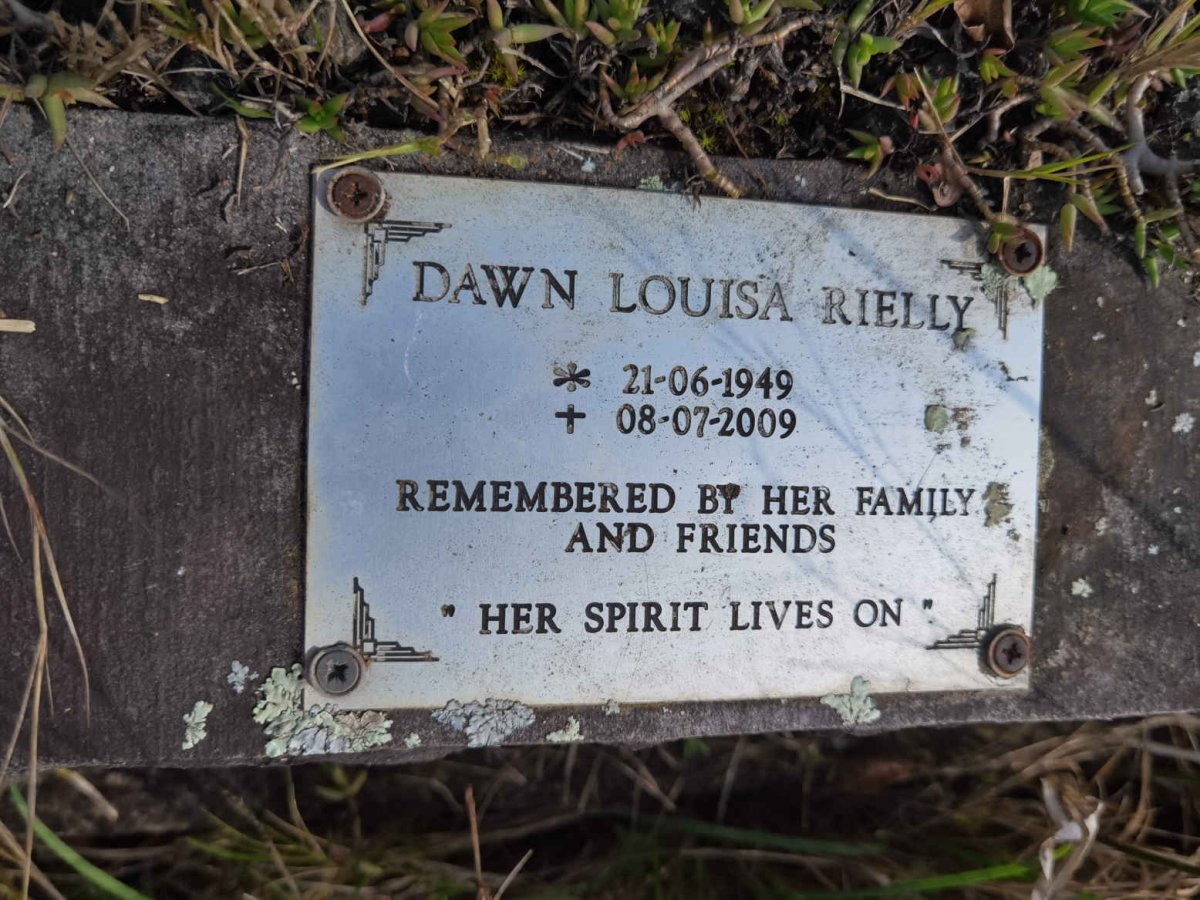 RIELLY Dawn Louisa 1949-2009