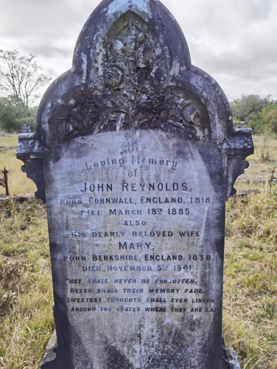 REYNOLDS John 1818-1885 &amp; Mary 1838-1901