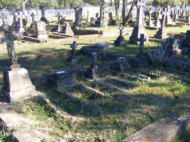 RIELLY Family grave