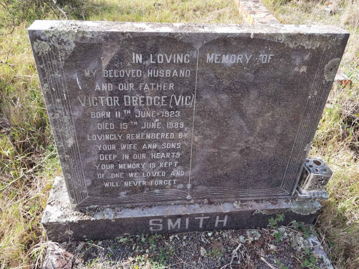 SMITH Victor Dredge 1923-1989