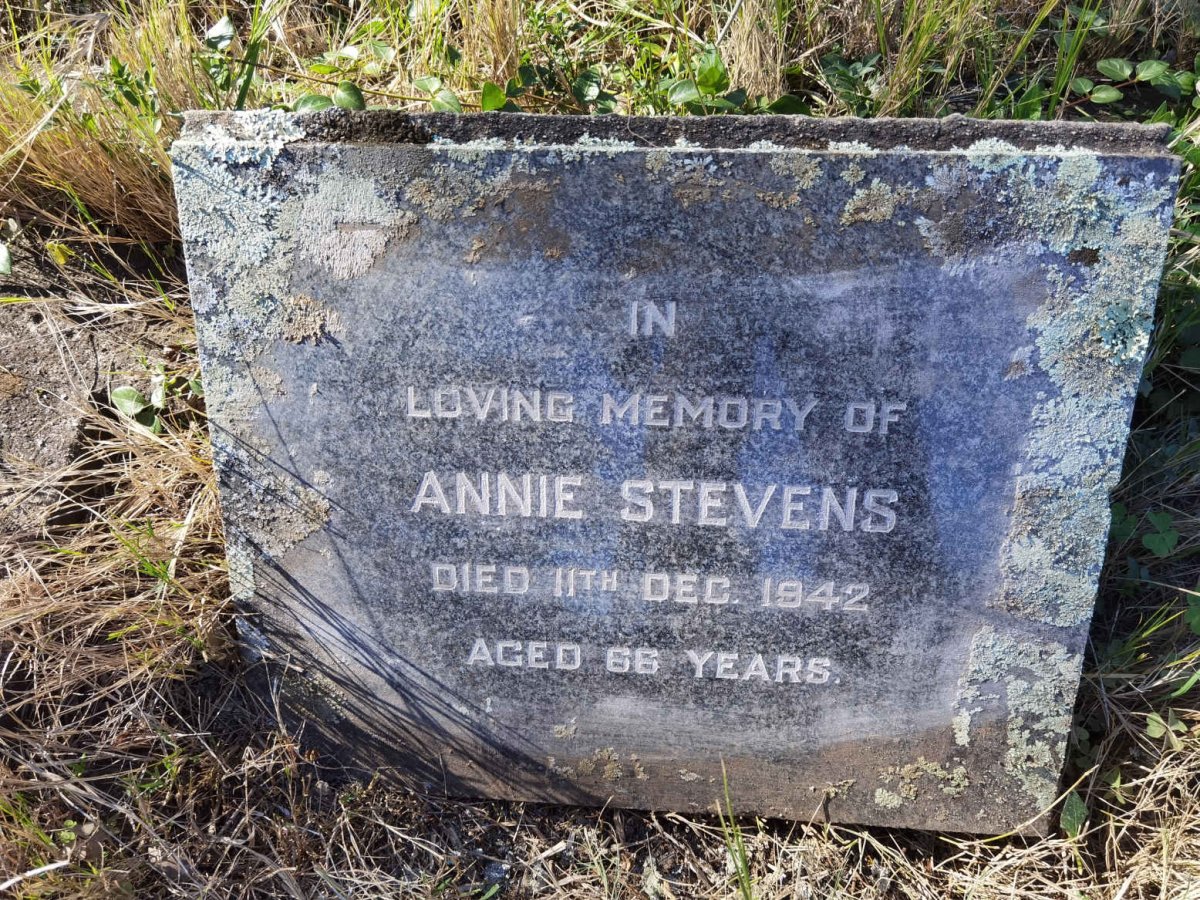 STEVENS Annie -1942