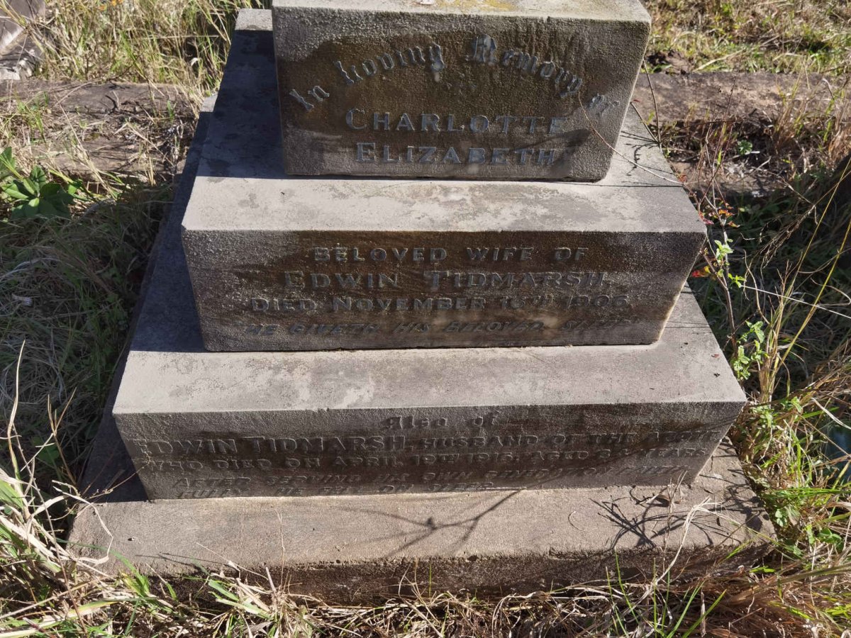 TIDMARSH Edwin -1915 & Charlotte Elizabeth -1906