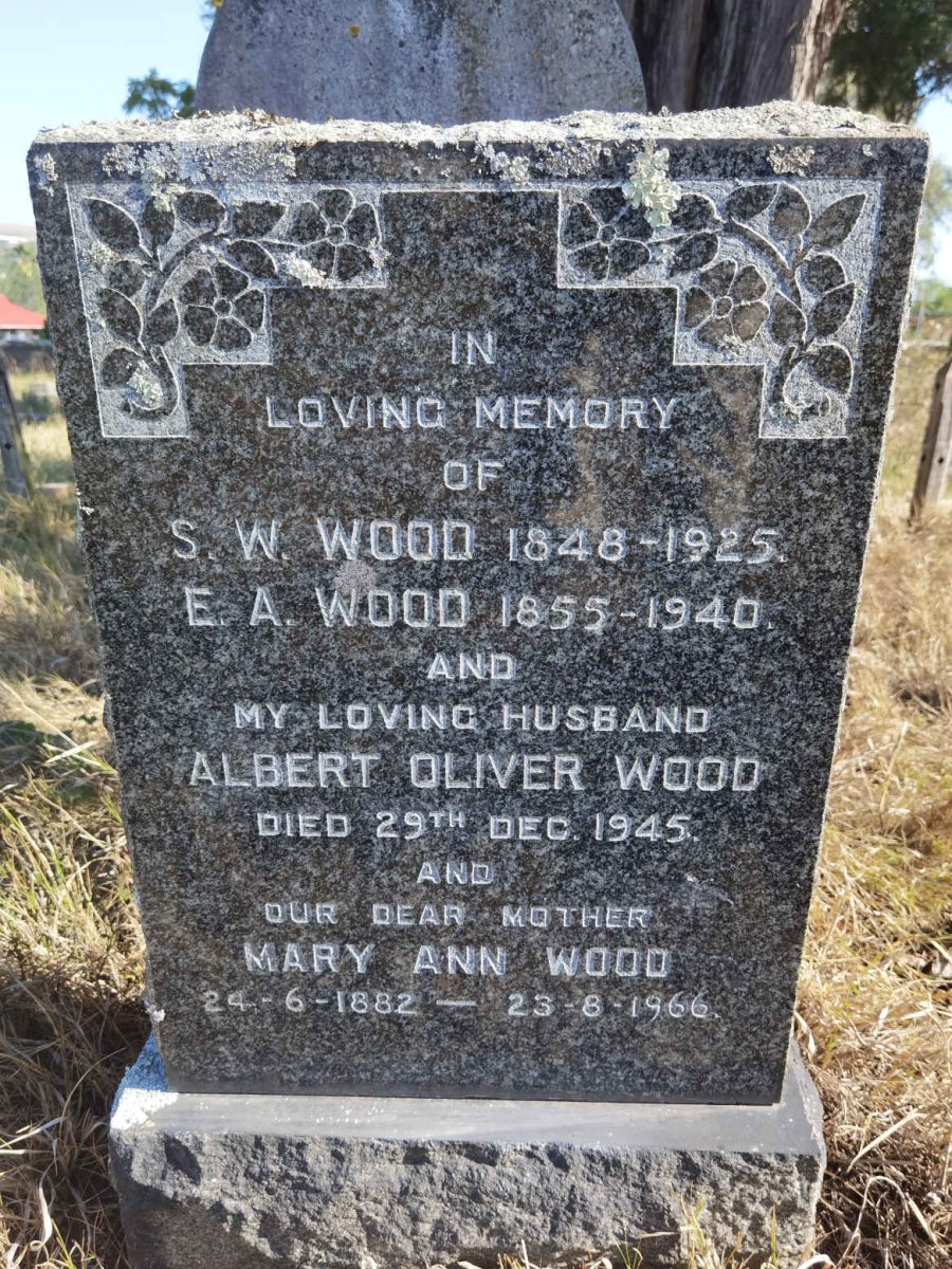 WOOD Albert Oliver -1945 :: WOOD S.W. 1848-1925 :: WOOD E.A. 1855-1940 :: WOOD Mary Ann 1882-1966