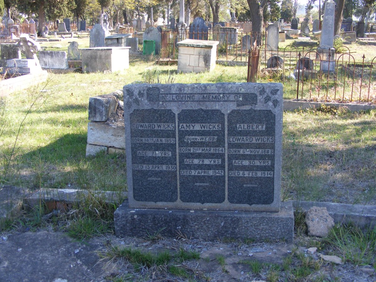 WICKS Edward 1859-1930 :: WICKS Amy nee WEBB 1864-1942 :: WICKS Albert Edward 1885-1914