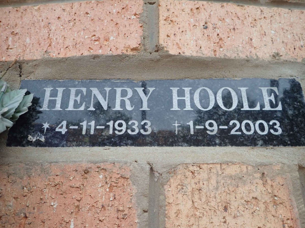 HOOLE Henry 1933-2003