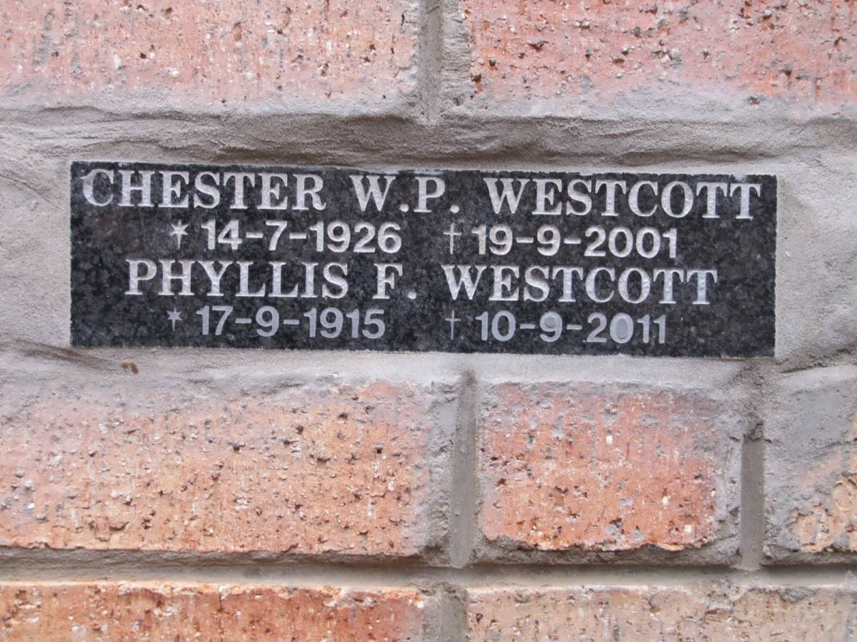 WESTCOTT Chester W.P. 1926-2001 &amp; Phyllis F. 1915-2011