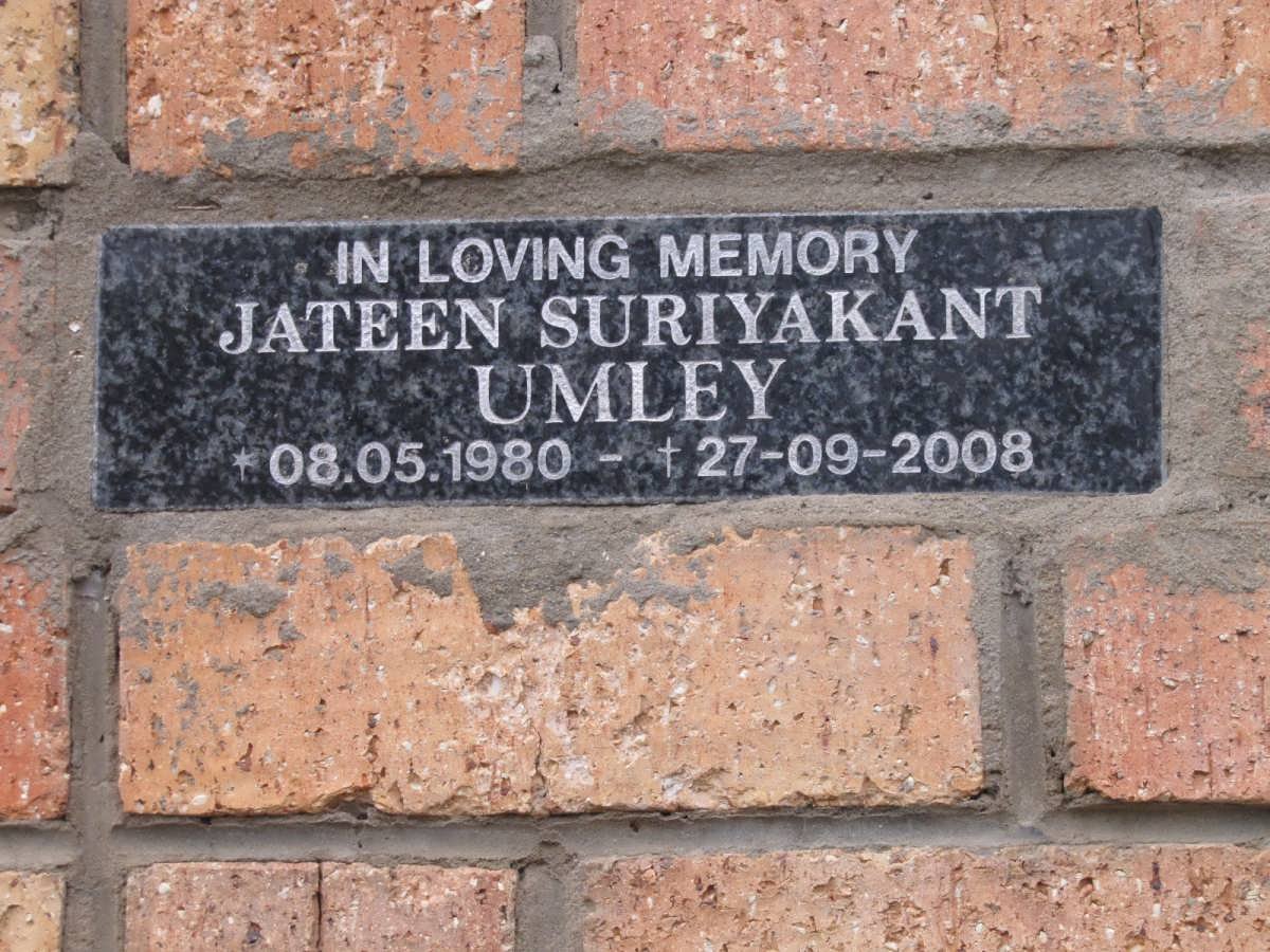 UMLEY Jateen Suriyakant 1980-2008
