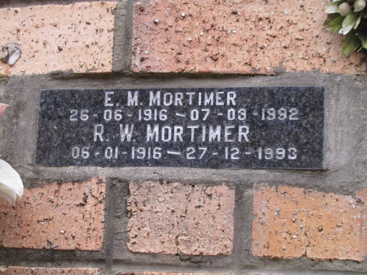 MORTIMER E.M. 1916-1992 &amp; R.W. 1916-1993