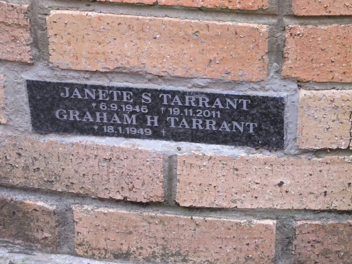 TARRANT Graham 1949- &amp; Janete S. 1946-2011