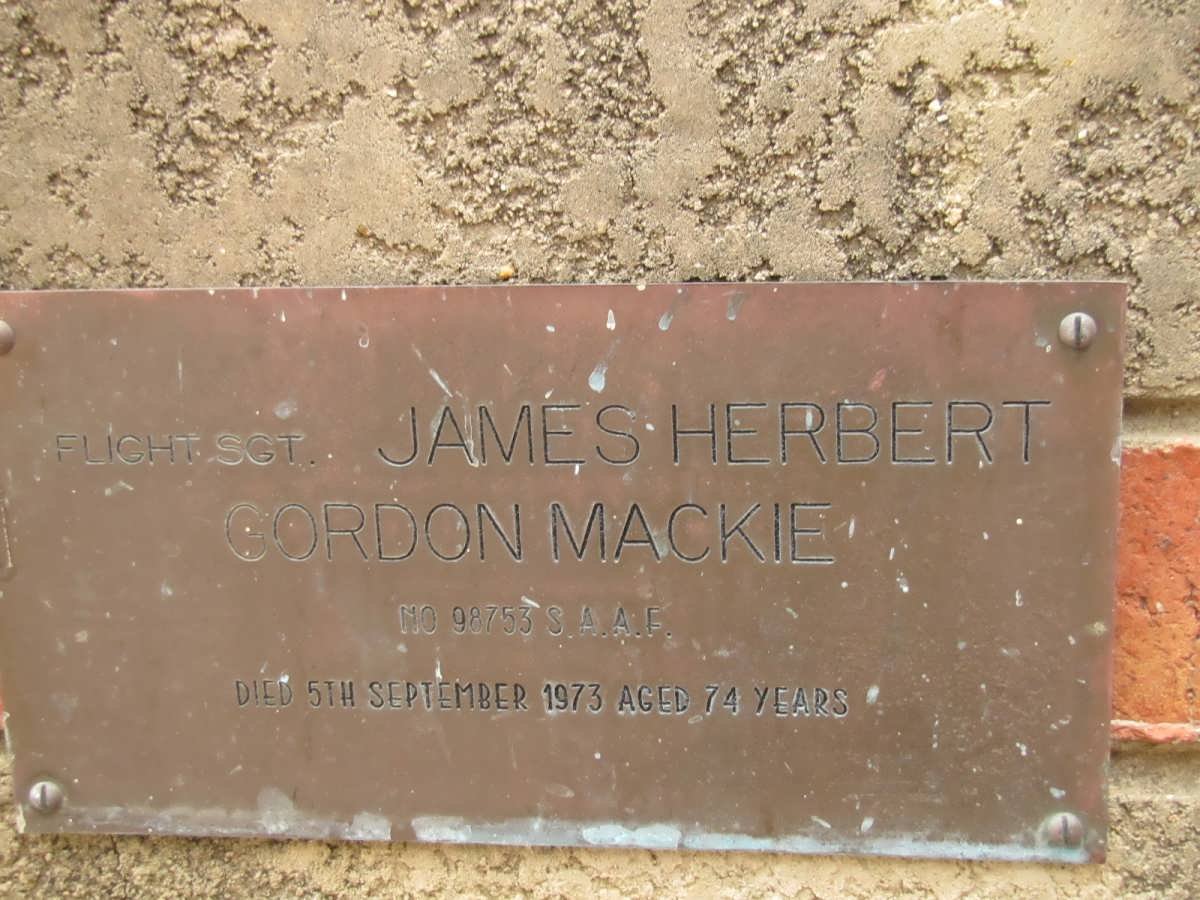 MACKIE James Herbert Gordon -1973