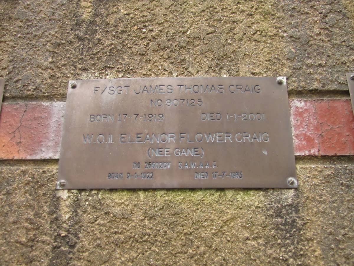 CRAIG James Thomas 1919-2001 &amp; Eleanor Flower GANE 1922-1983