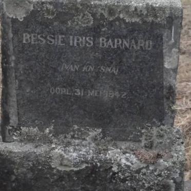 BARNARD Bessie Iris -1942