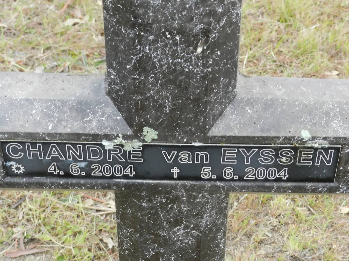 EYSSEN Chandré, van 2004-2004
