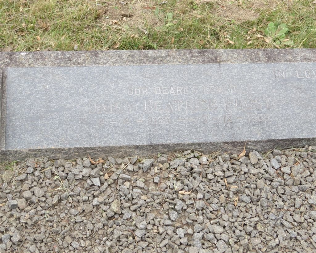 FROST Ernest Leslie 1892-1966 &amp; Daisy Beatrice 1899-1966