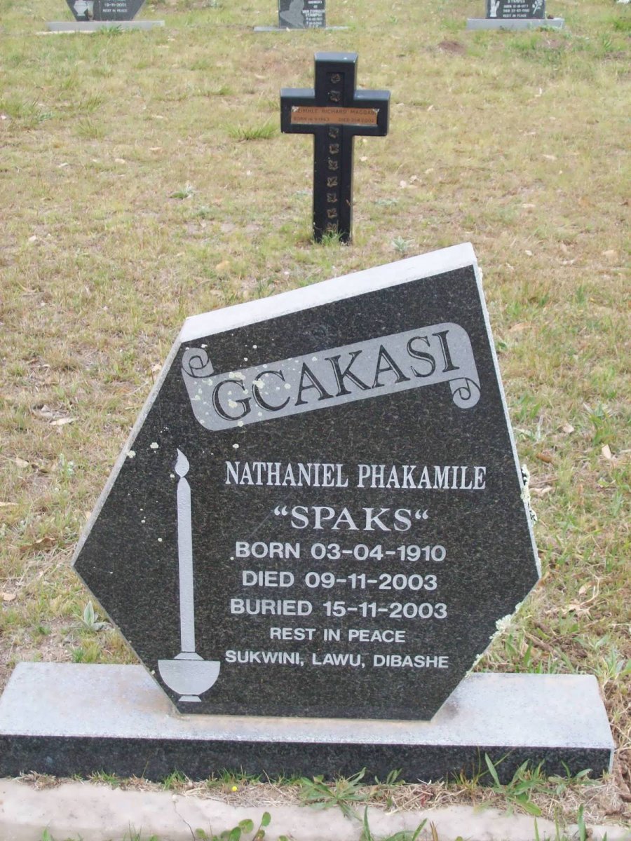 GCAKASI Nathaniel Phakamile 1910-2003