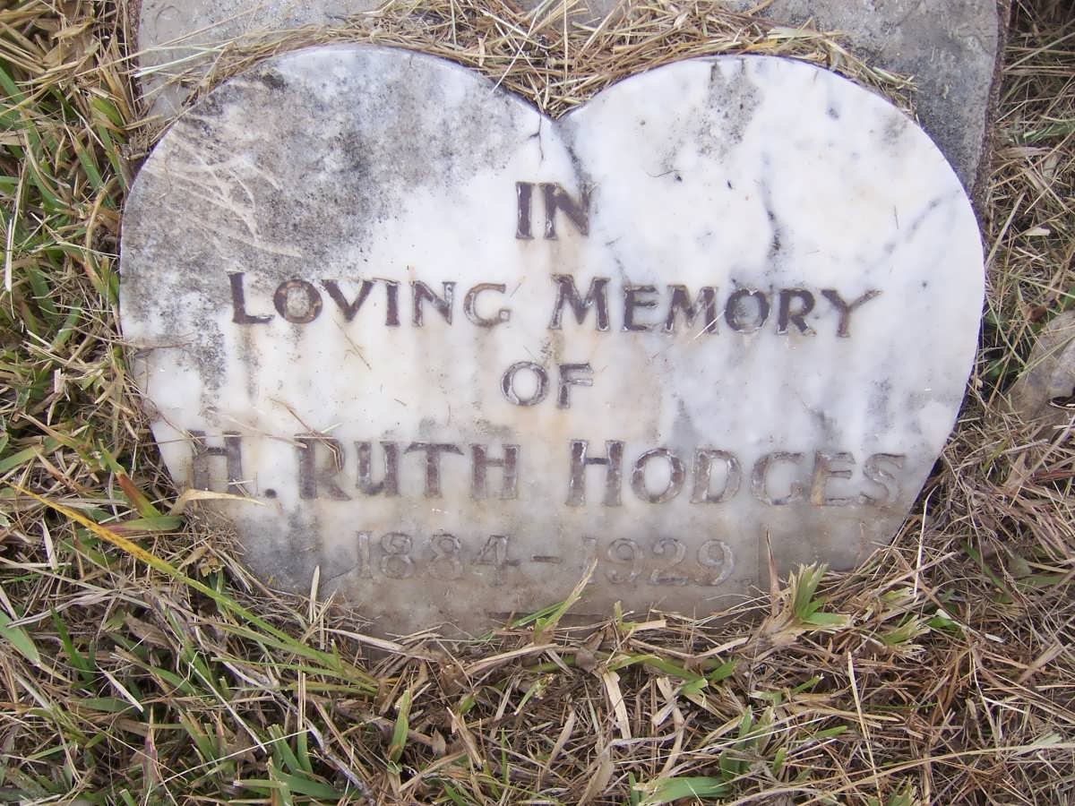 HODGES H. Ruth 1884-1929