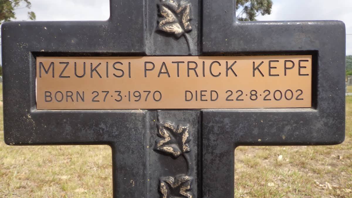 KEPE Mzukisi Patrick 1970-2002