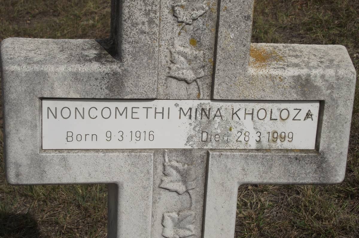 KHOLOZA Noncomethi Mina 1916-1999
