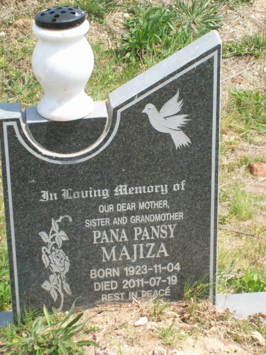 MAJIZA Pana Pansy 1923-2011