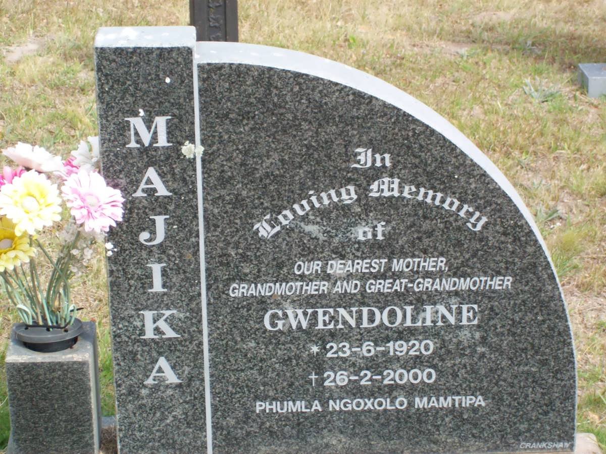 MAJIKA Gwendoline 1920-2000