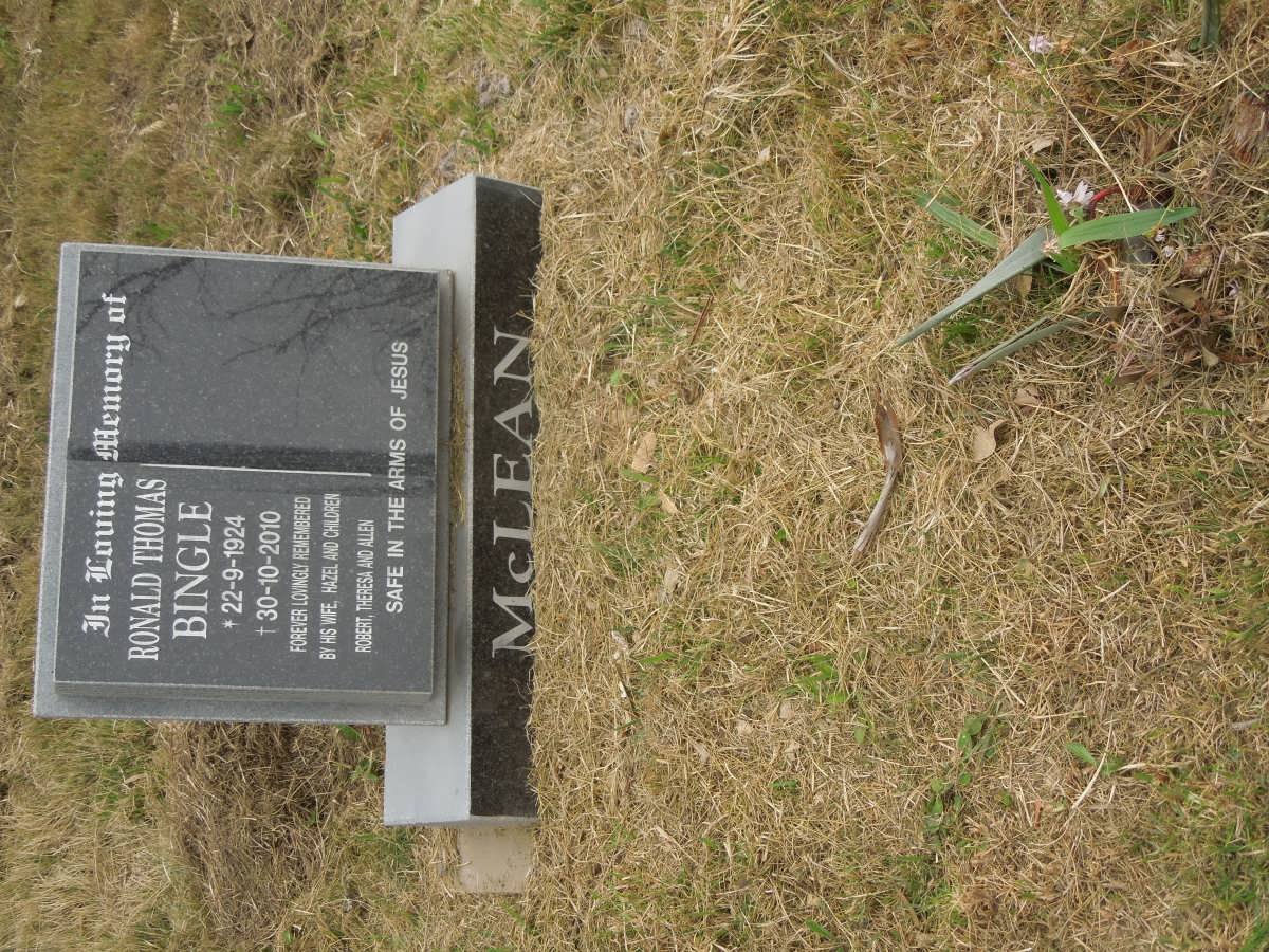 McLEAN Ronald Thomas Bingle 1924-2010