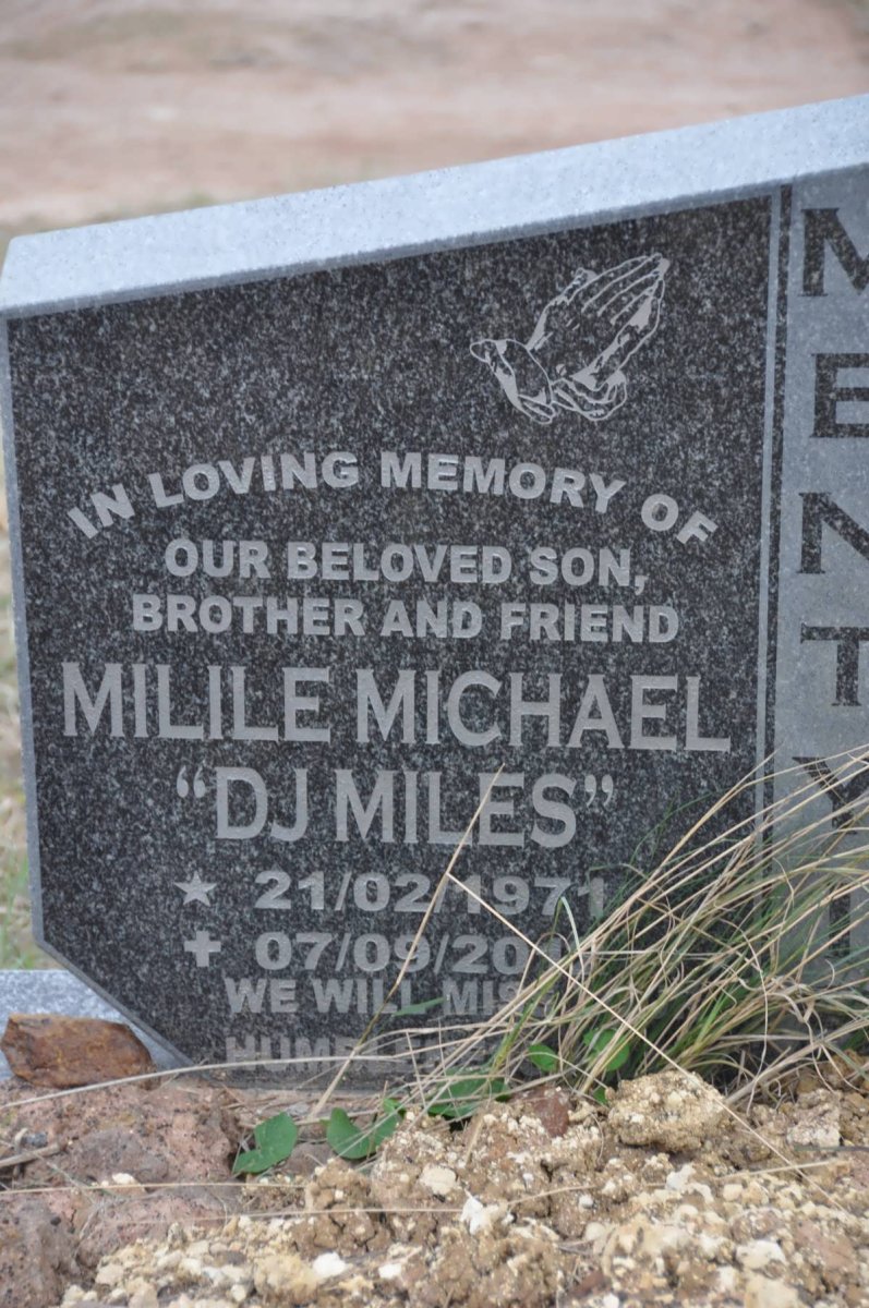 MENTYI Milile Michael 1971-2012
