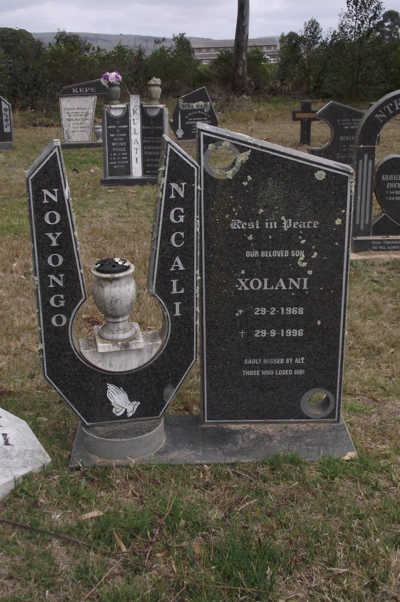 NYONGO Xolani 1968-1996