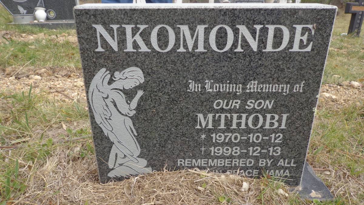 NKOMONDE Mthobi 1970-1998