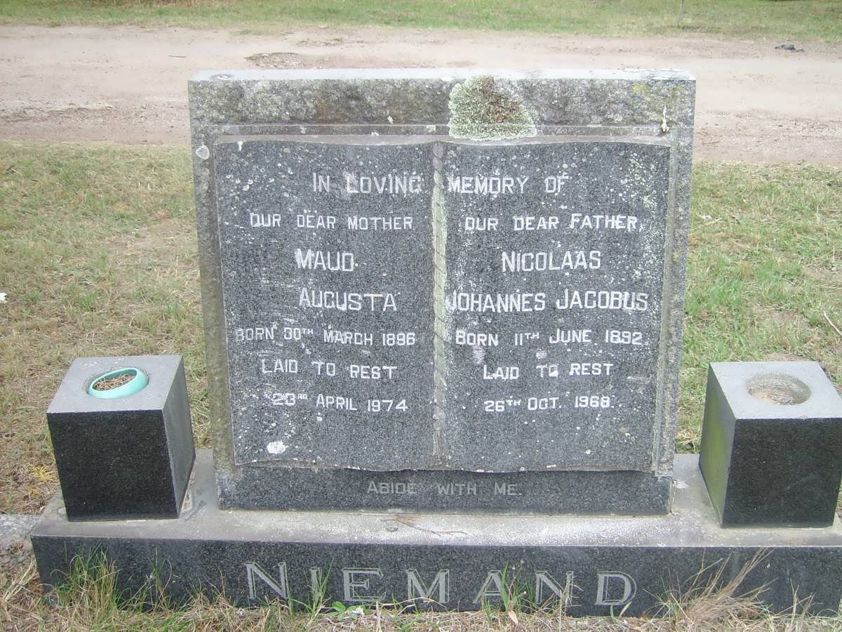 NIEMAND Nicolaas Johannes Jacobus 1892-1968 &amp; Maud Augusta 1896-1974