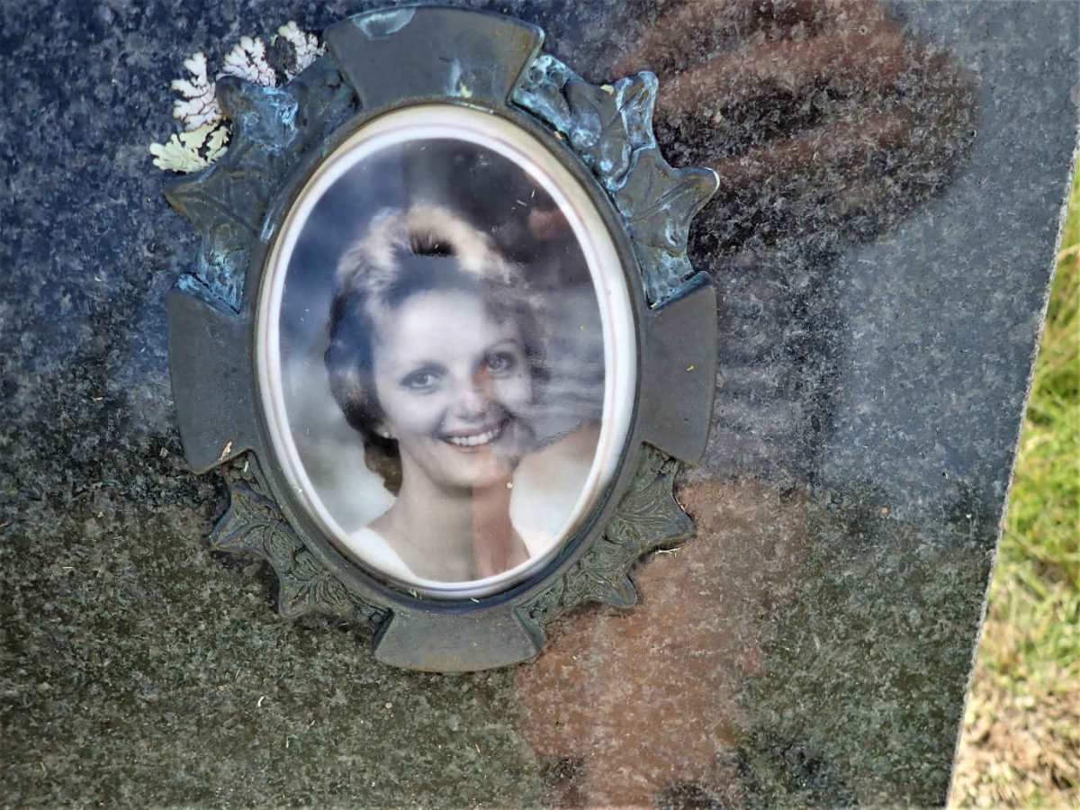 NEL Peter 1920-2003 &amp; ?lie 1921-2015 :: VAN DER MERWE Avril 1954-1995
