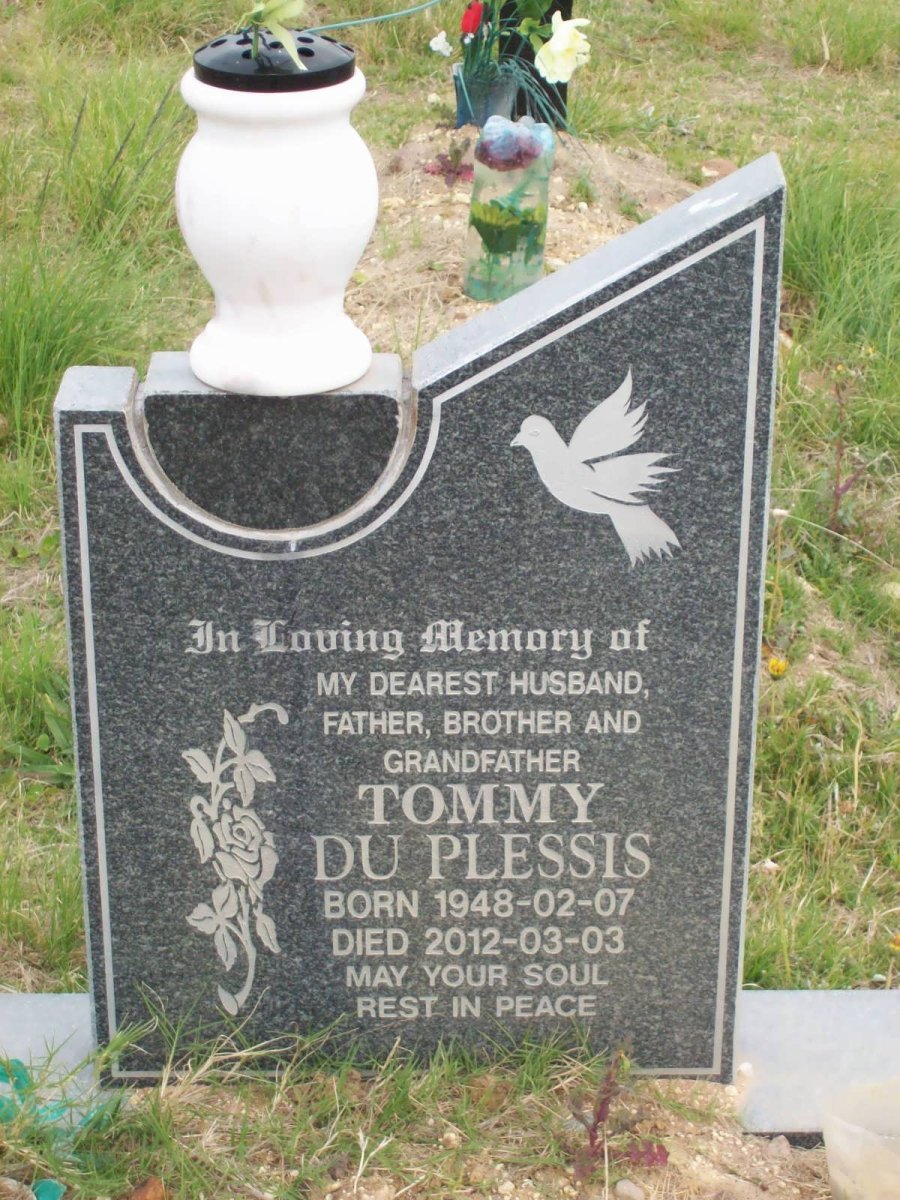 PLESSIS Tommy, du 1948-2012
