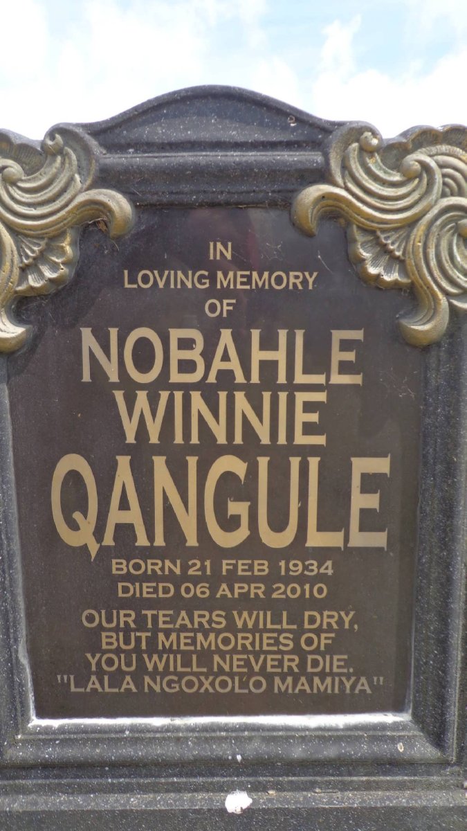 QANGULE Nobahle Winnie 1934-2010