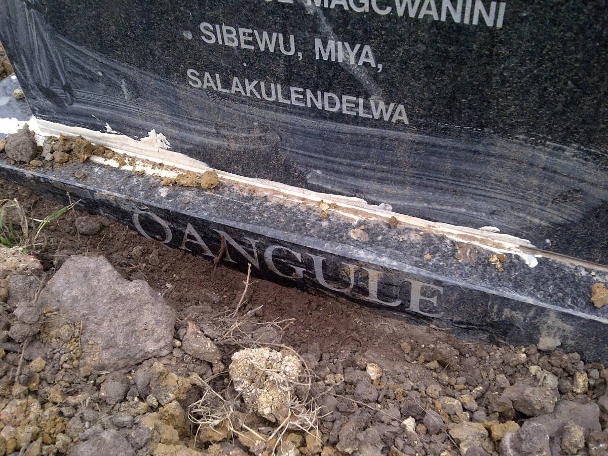 QANGULE Nombuyiselo Mirriam 1929-2013