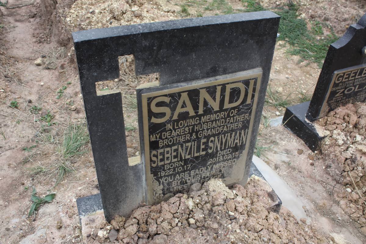 SANDI Sebenzile Snyman 1922-2013