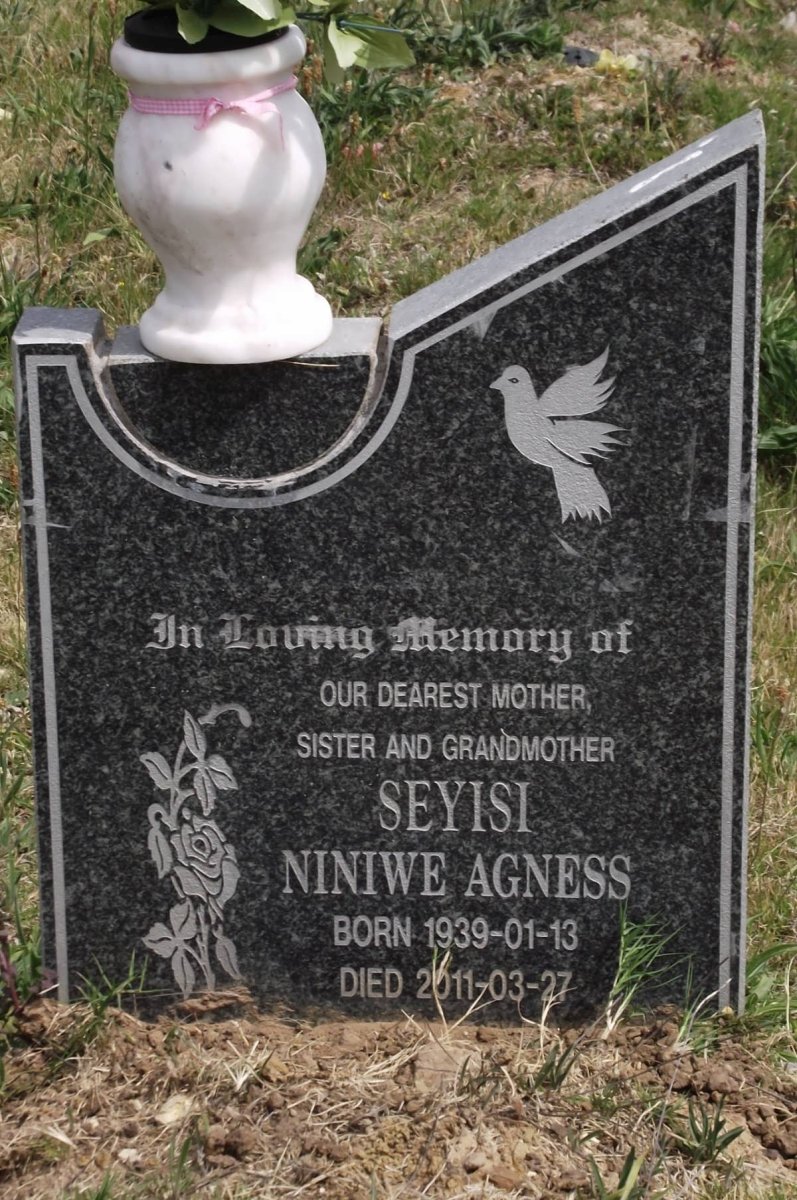 SEYISI Niniwe Agness 1939-2011
