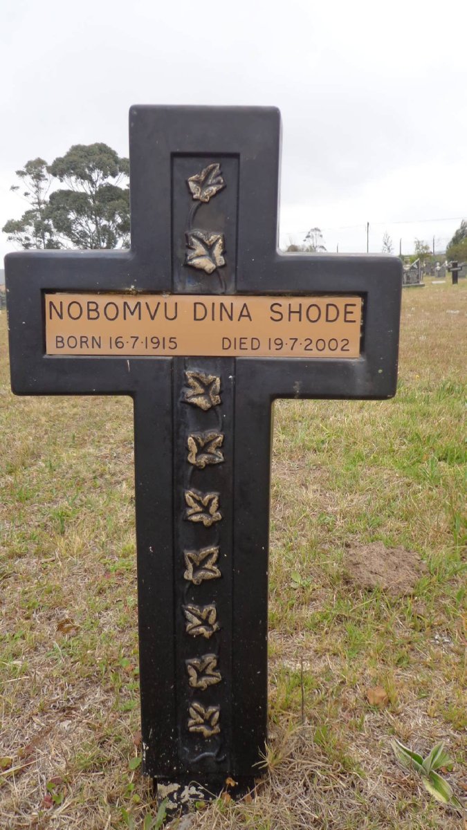 SHODE Nobomvu Dina 1915-2002