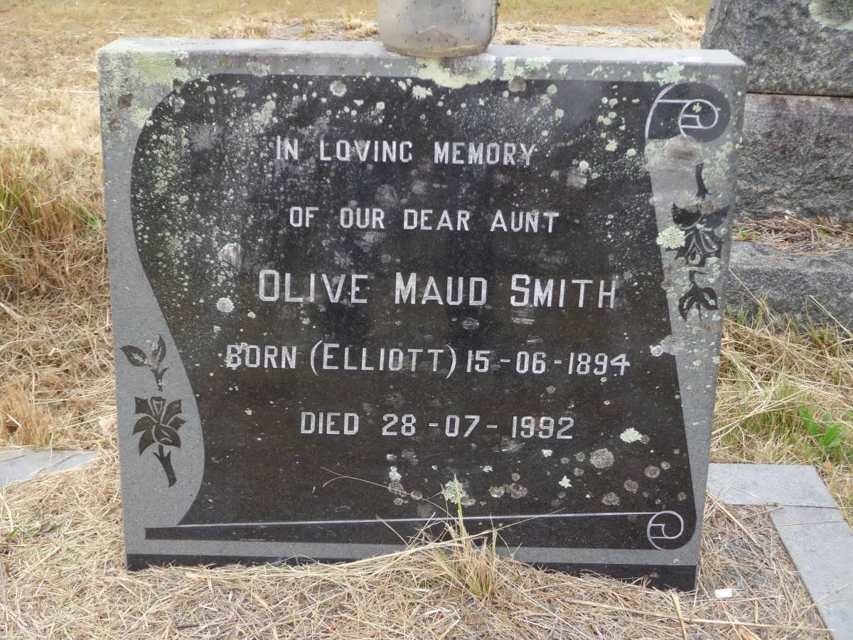 SMITH Olive Maud nee ELLIOTT 1894-1992