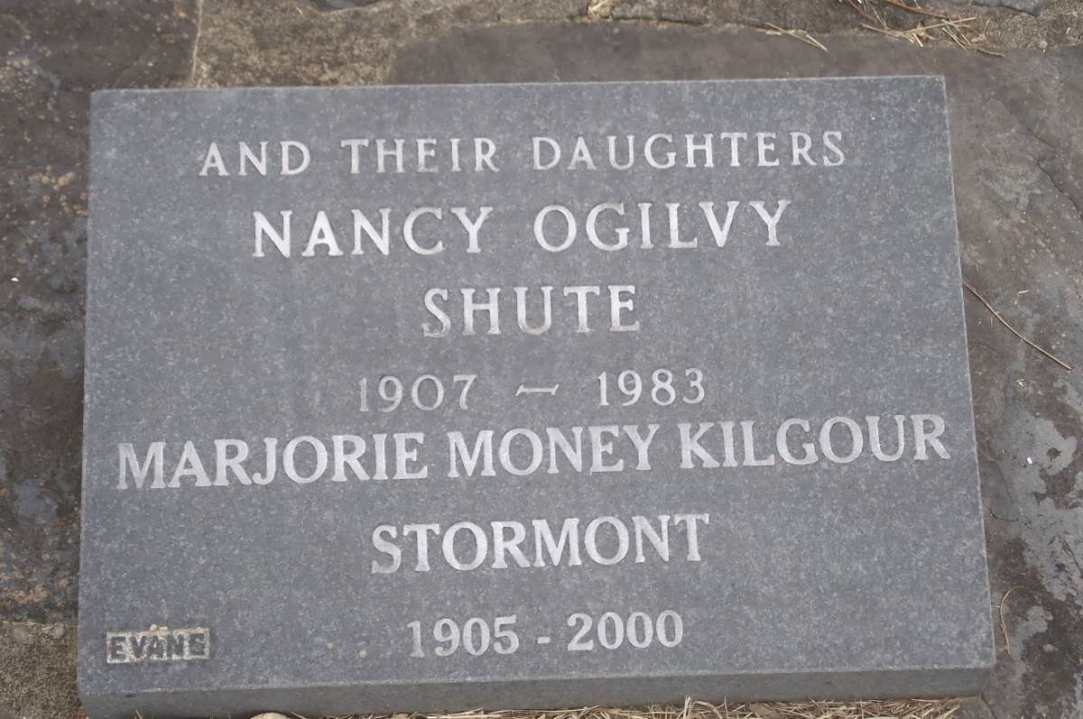 SHUTE Nancy Ogilvy nee STORMONT 1907-1983 :: KILGOUR Marjorie Money nee STORMONT 1905-2000