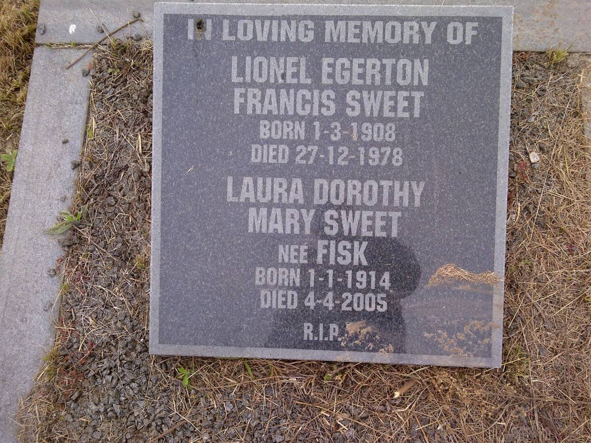 SWEET Lionel Egerton Francis 1908-1978 &amp; Laura Dorothy Mary FISK 1914-2005