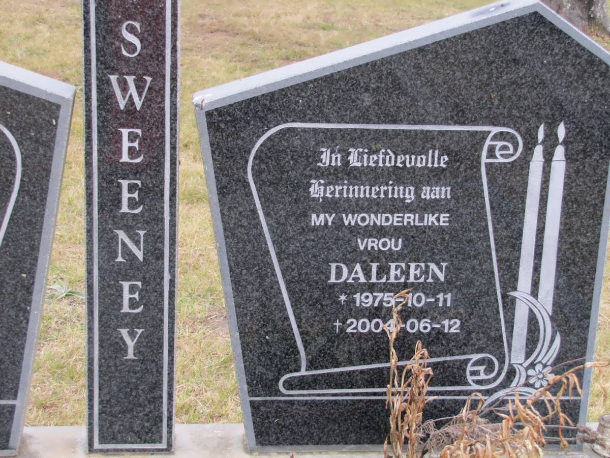 SWEENEY Daleen 1975-2004