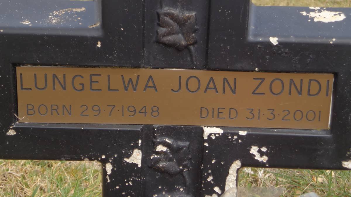 ZONDI Lungelwa Joan 1948-2001